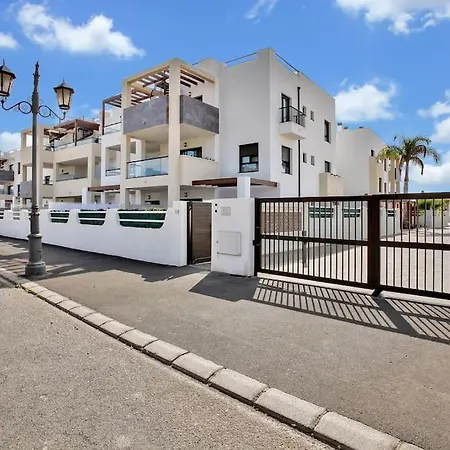 Lejlighed 2 Terraces W/ Astonishing Views. *