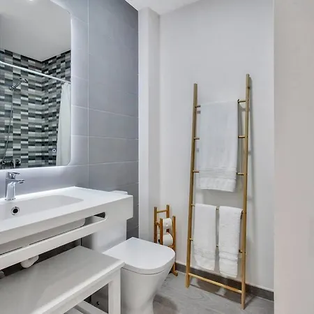 2 Terraces W/ Astonishing Views. شقة