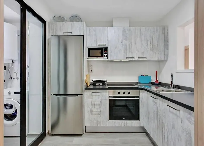 2 Terraces W/ Astonishing Views. Apartmán