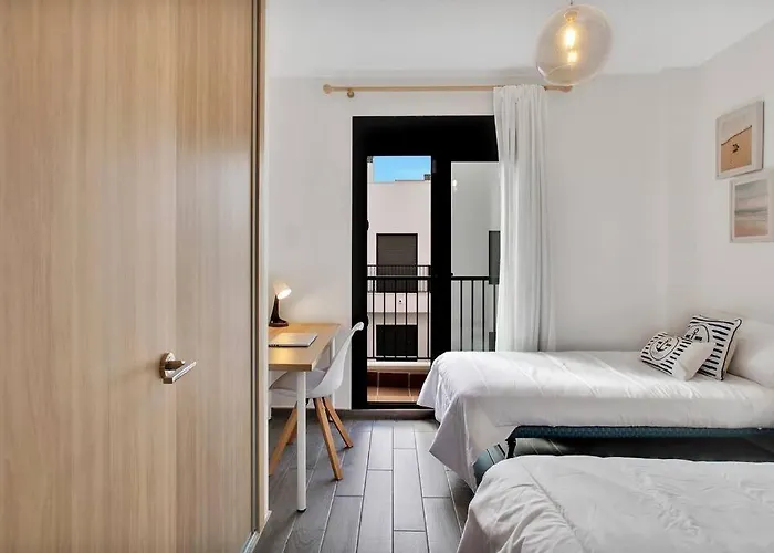 2 Terraces W/ Astonishing Views.